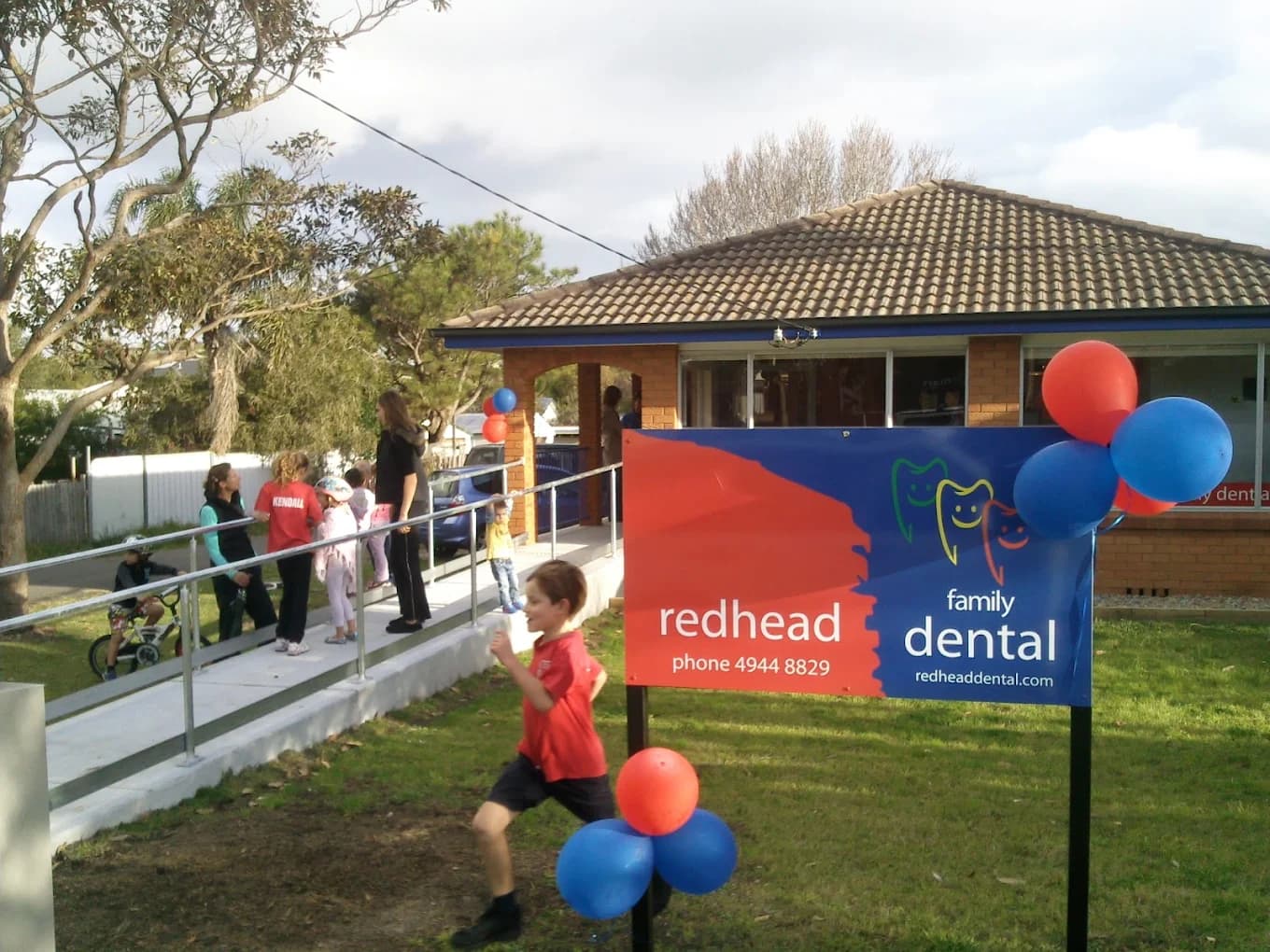Red Head Dental